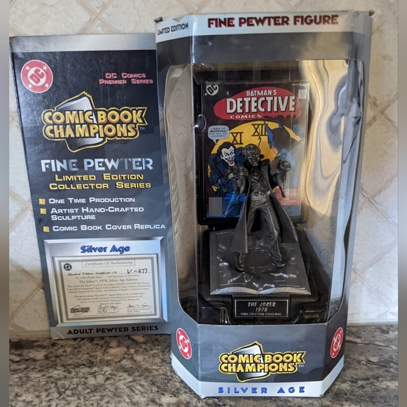 NIB VTG 1997 DC Comic Book Champions Batman The Joker Fine Pewter Original - Picture 1 of 7